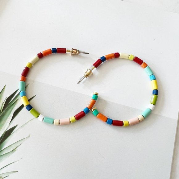 4/$25 Enamel U Tube Hoop Earings Multicolored - Picture 2 of 4